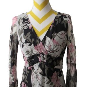 ANN TAYLOR V Neck Floral Long Sleeve Top Blouse Size 6